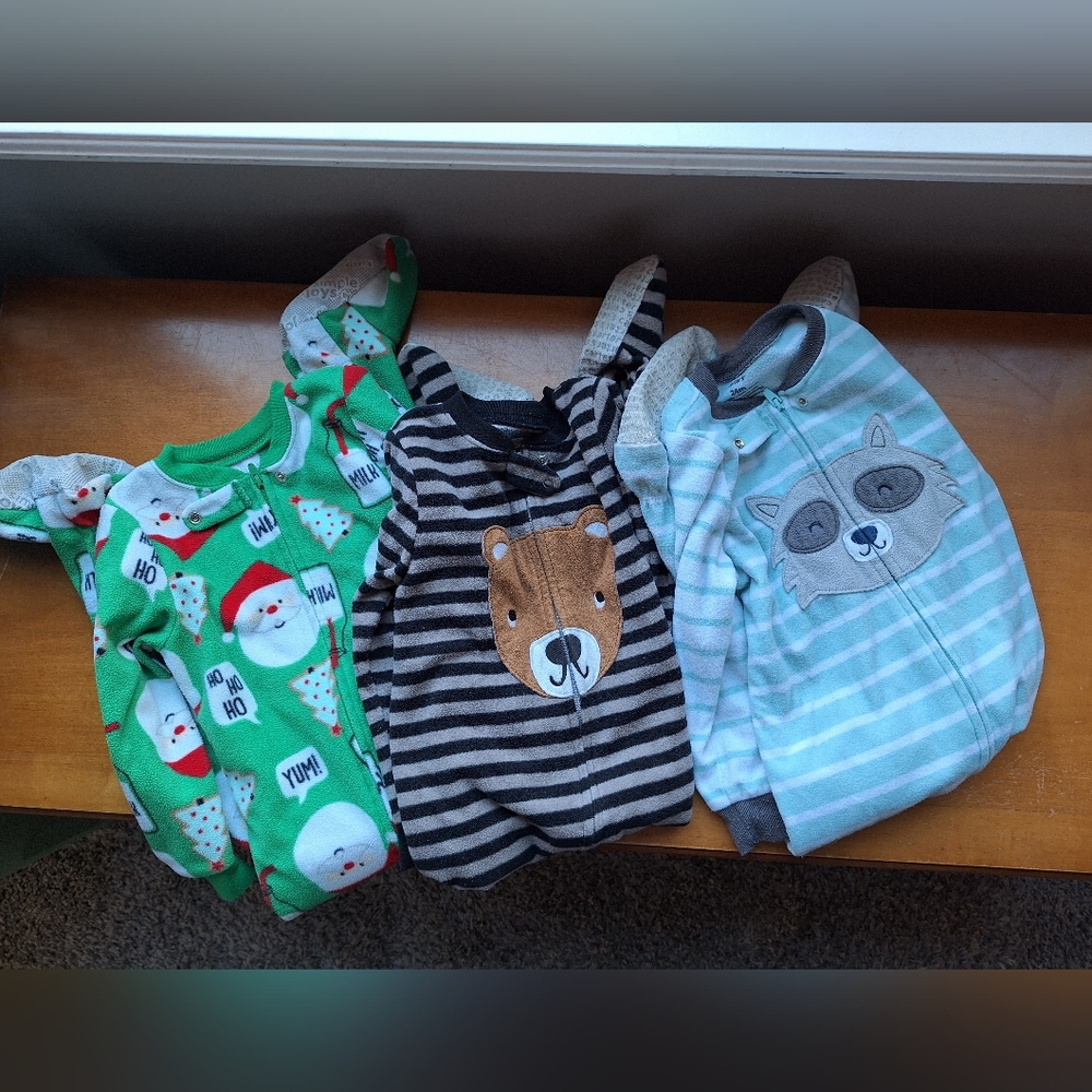 2T Carters fleece footed PJ's Santa